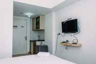 Common Space Comfort Stay Studio Room Apartment at Poris 88 By Travelio