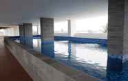 Swimming Pool 6 Comfort Stay Studio Room Apartment at Poris 88 By Travelio