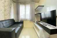 Ruang untuk Umum Cozy 2BR at Pinewood Jatinangor Apartment By Travelio