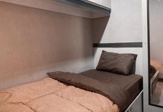 침실 4 The Jarrdin Apartment by Libergory