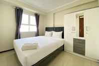 Bedroom Homey 2BR at Gateway Pasteur Apartment By Travelio