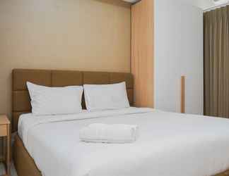 Kamar Tidur 2 Comfy and Nice 2BR Apartment at M-Town Residence near Summarecon By Travelio