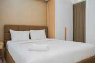 Kamar Tidur Comfy and Nice 2BR Apartment at M-Town Residence near Summarecon By Travelio