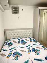 Kamar Tidur Apartment Bassura by Salsabila Rooms