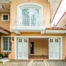 Ruang untuk Umum 4 Brightly Clean and Spacious Villa