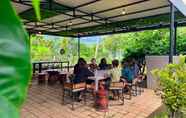 Lobi 7 Sajang Glamping and Coffee