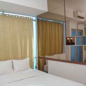 Bedroom 1 トラベリオによる快適で素敵なスタジオアパートメントキャピトルパークレジデンス, ジャカルタ・プサット ホテル