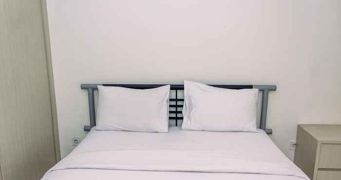 Kamar Tidur Comfort and Nice 1BR at Paramount Skyline Apartment By Travelio