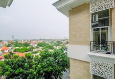 Nearby View and Attractions 6 Comfy and Elegant Studio Loft Apple 1 Condovilla Apartment By Travelio