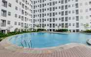 Kolam Renang 7 Cozy Stay 2BR Apartment at Serpong Garden By Travelio