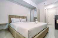 Bilik Tidur Comfy and Elegant Studio Barsa City Apartment By Travelio