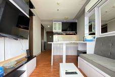 พื้นที่สาธารณะ Homey 2BR at Mekarwangi Square Cibaduyut Apartment By Travelio