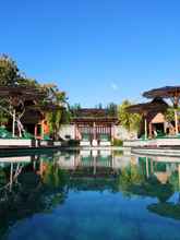 Hồ bơi 4 Lumbung Bukit Resort