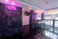 Bar, Cafe and Lounge SPARK HOTEL - MRT Queen Sirikit