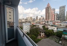 Nearby View and Attractions 5 SPARK HOTEL - MRT Queen Sirikit