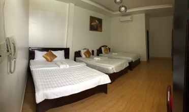 Kamar Tidur 4 Hoang Loc Phat Hotel