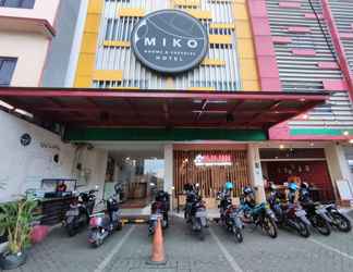 Bangunan 2 Miko Rooms & Capsules Hotel