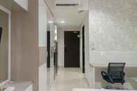 ล็อบบี้ Nice Studio Apartment at Patraland Amarta By Travelio