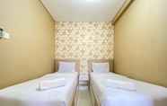 Kamar Tidur 2 Artsy 2BR at Parahyangan Residence Apartment By Travelio