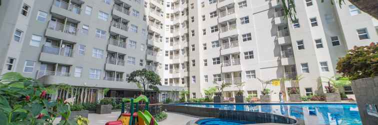 Lobi Artsy 2BR at Parahyangan Residence Apartment By Travelio