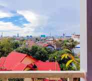 Exterior 7 Luxury Classic 2BR at Vida View Makassar Apartment By Travelio