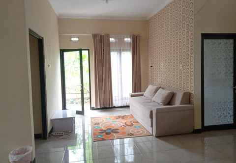 Lobby Homestay Bilqis Full House Syariah 4 Kamar