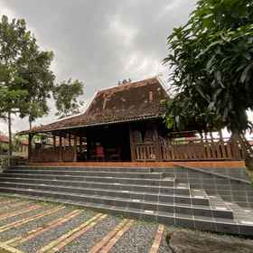 Exterior / Building 1 Kangen Oemah Kayoe, Josaphat Sudarso Catholic Private Mid-School, Cigugur Hotels