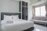 พื้นที่สาธารณะ Homey and Warm Studio at Seasons City Latumenten Apartment By Travelio