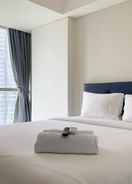 BEDROOM Comfort and Nice 1BR at Gold Coast Apartment By Travelio