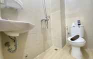 In-room Bathroom 6 Cozy Living Studio Apartment at Gateway Pasteur By Travelio