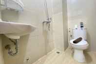 In-room Bathroom Cozy Living Studio Apartment at Gateway Pasteur By Travelio