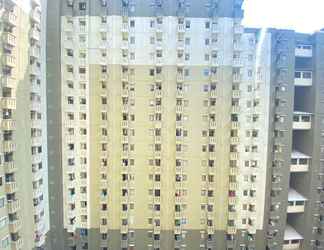 Bên ngoài 2 Cozy 2BR Apartment at Gateway Ahmad Yani Cicadas By Travelio