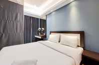 Phòng ngủ Nice and Fancy Studio at Transpark Bintaro Apartment By Travelio