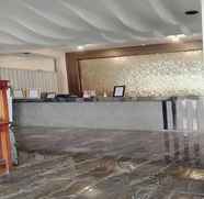 Lobby 4 Grand Mansion II Hotel Blitar