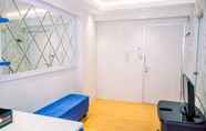 พื้นที่สาธารณะ 3 Comfort 1BR Apartment with Wardrobe Room at Green Bay Pluit By Travelio