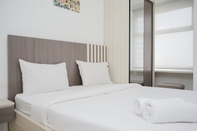 Bedroom Fully Furnished Studio Apartment at Serpong Garden By Travelio