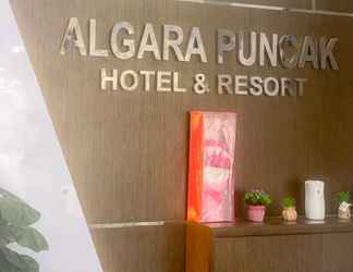 Lobi 2 Algara Puncak Hotel