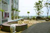 ภายนอกอาคาร Cozy and Comfort 1BR at Sky Terrace Apartment By Travelio