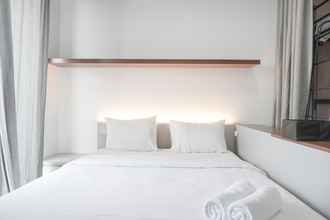 Kamar Tidur 4 Warm and Comfort Studio Room at West Vista Apartment By Travelio