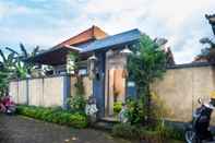 Bangunan Putra Tama Private Villa by Supala