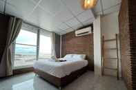 Kamar Tidur Crociere cafe and Hostel