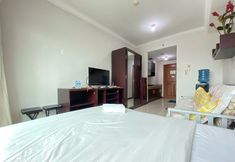Common Space 2 Spacious Minimalist Studio Room at Apartment Galeri Ciumbuleuit 1 By Travelio