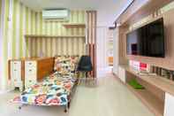 Common Space Spacious and Luxurious 1BR With Extra Room Apartment at Parahyangan Residence Bandung By Travelio