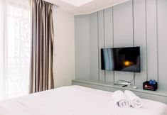 Ruang untuk Umum 2 Nice and Fancy Studio at Gold Coast Apartment By Travelio