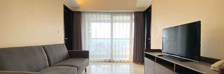 Lobi Comfy and Spacious 2BR at Braga City Walk Apartment By Travelio