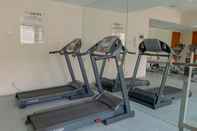 Fitness Center Comfort and Simple 2BR with Extra Room at MT Haryono Square Apartment By Travelio