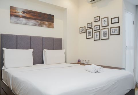臥室 Cozy and Minimalist 1BR at Branz BSD City Apartment By Travelio