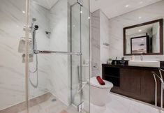 In-room Bathroom 5 Cozy and Minimalist 1BR at Branz BSD City Apartment By Travelio
