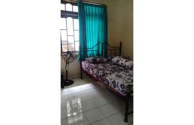 Kamar Tidur 2 Daryo Homestay 