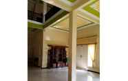 Lobby 7 Villa Fanny Pacet